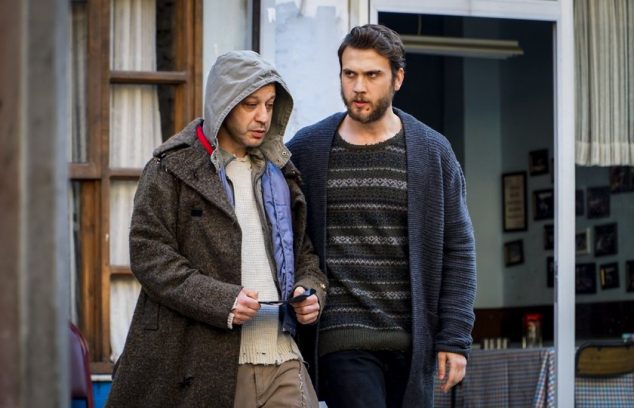 Çukur 63 Bölümde neler olacak. Akşın öldü mü? Akşın öldü. Yüzüklü Yücel öldü mü? Yücel yaşıyor mu?