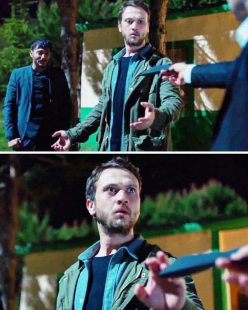 Çukurda kim ölüyor, Siyah zarfta ne var?