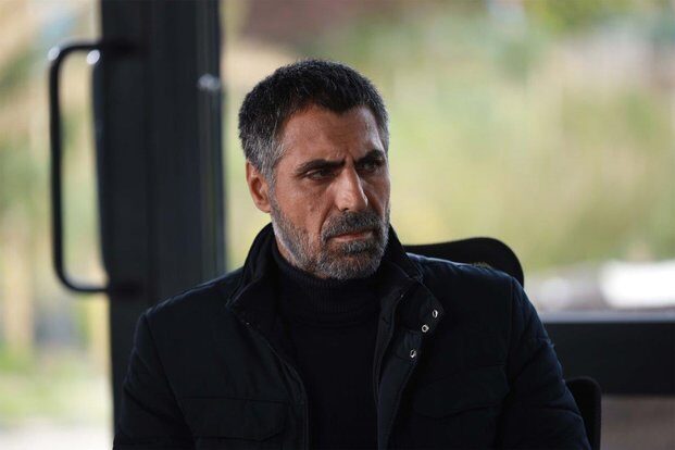 Eşkiya Edho 163. Bölüm fotoğrafları ve özeti (8) Eşkiya Edho Fahri Baba Kimdir? Hızır Reis'in dostu fidanlıkta kalan Fahri Baba Kimdir? Edho Fahri Baba kim? Eşkiya Fahri Baba kim, Çakırbeylilerin adamı Fahri kim, Hızır Reisin dostu Fahri kim, Eşkiya Fahri Baba kim, edho Fahri kimdir? fahri baba kimdir? Fahri baba edho kimdir?