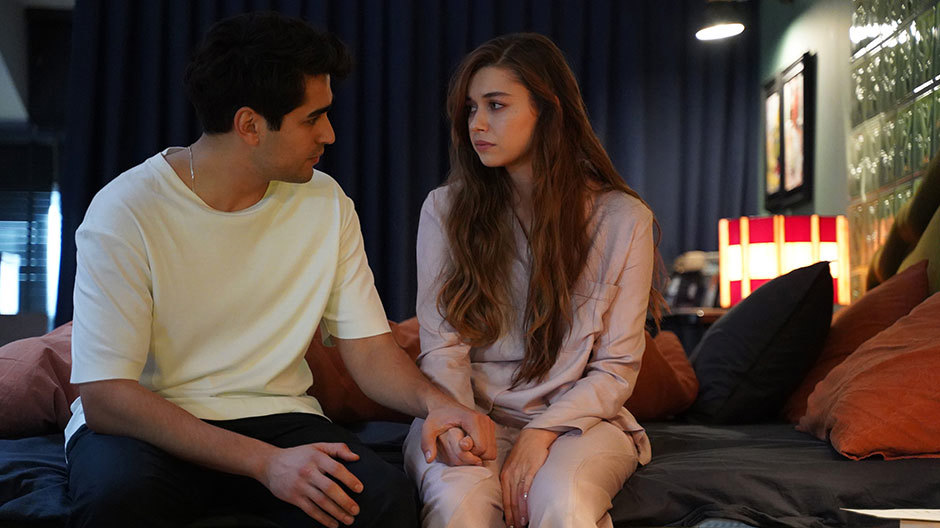 Una Nueva Vida Episodio 10 Avance subtitulo en español (Yali Capkini Episodio 10 Avance) 6