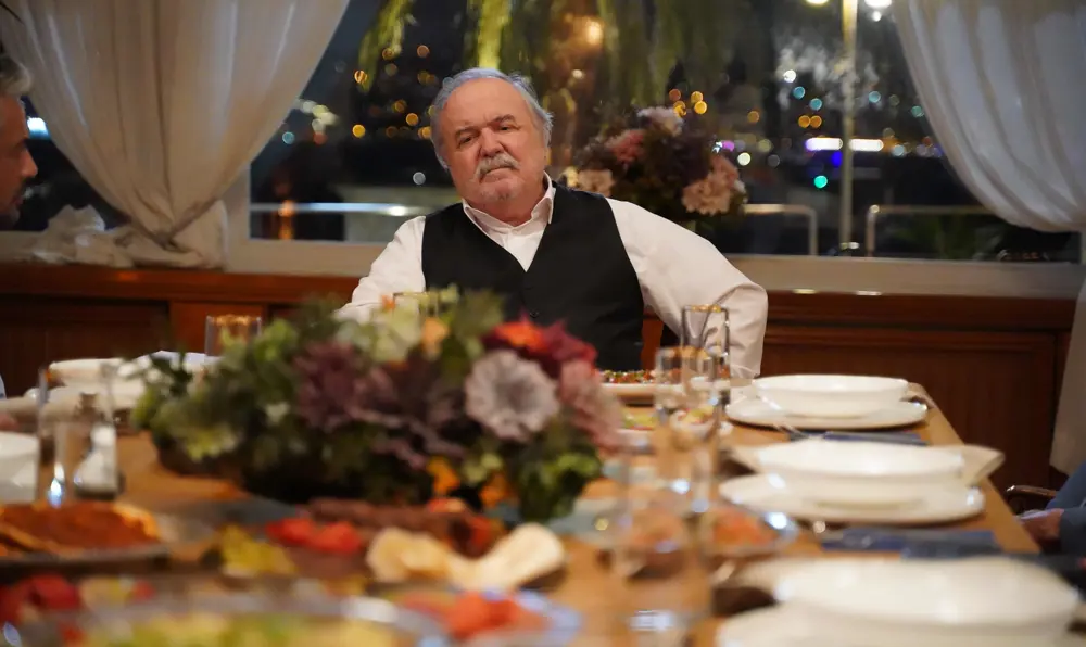 Una nueva vida capítulo 65 en español completo - escena 4